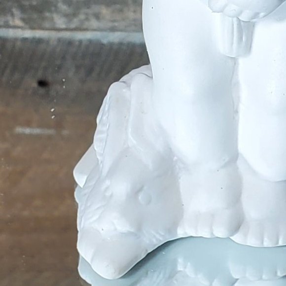 Vintage Bisque Cherub Angel Holding Flowers - Bunny at Feet - Unpainted. - Picture 9 of 9